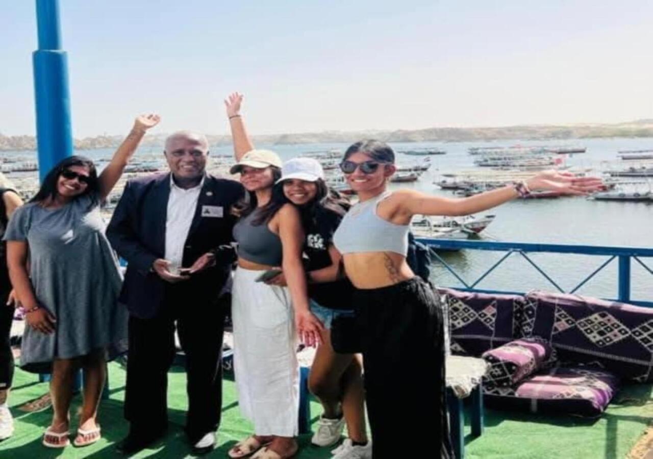 Endo Mando Hotel Aswan Eksteriør billede